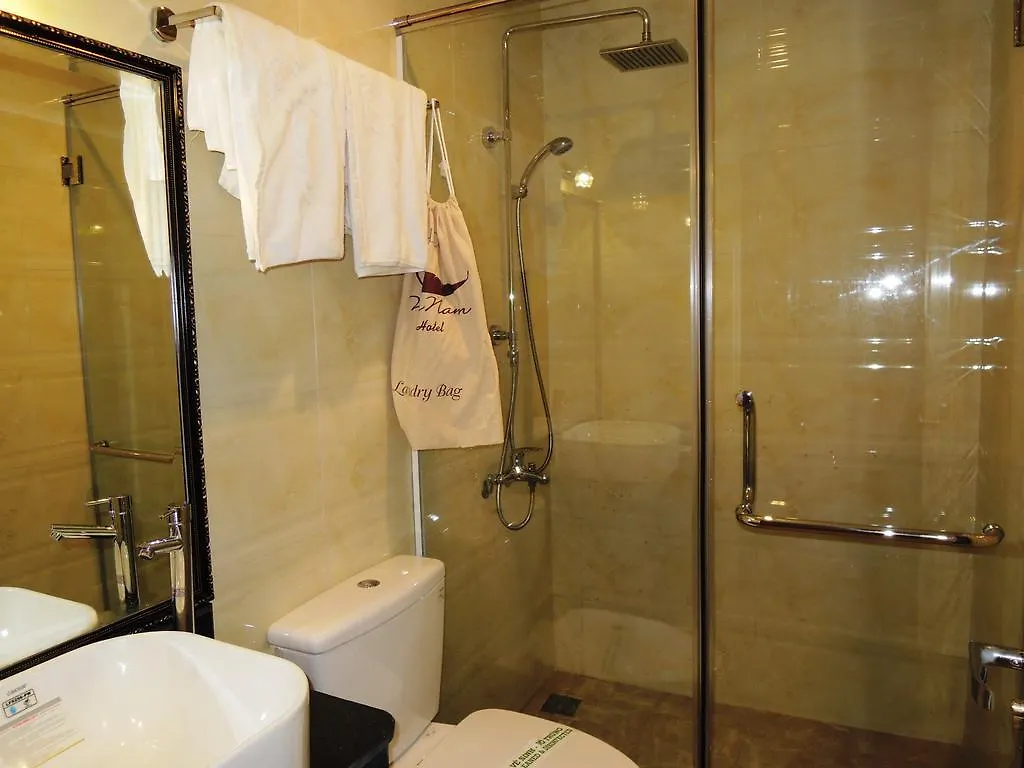 Van Nam Hotel Nha Trang